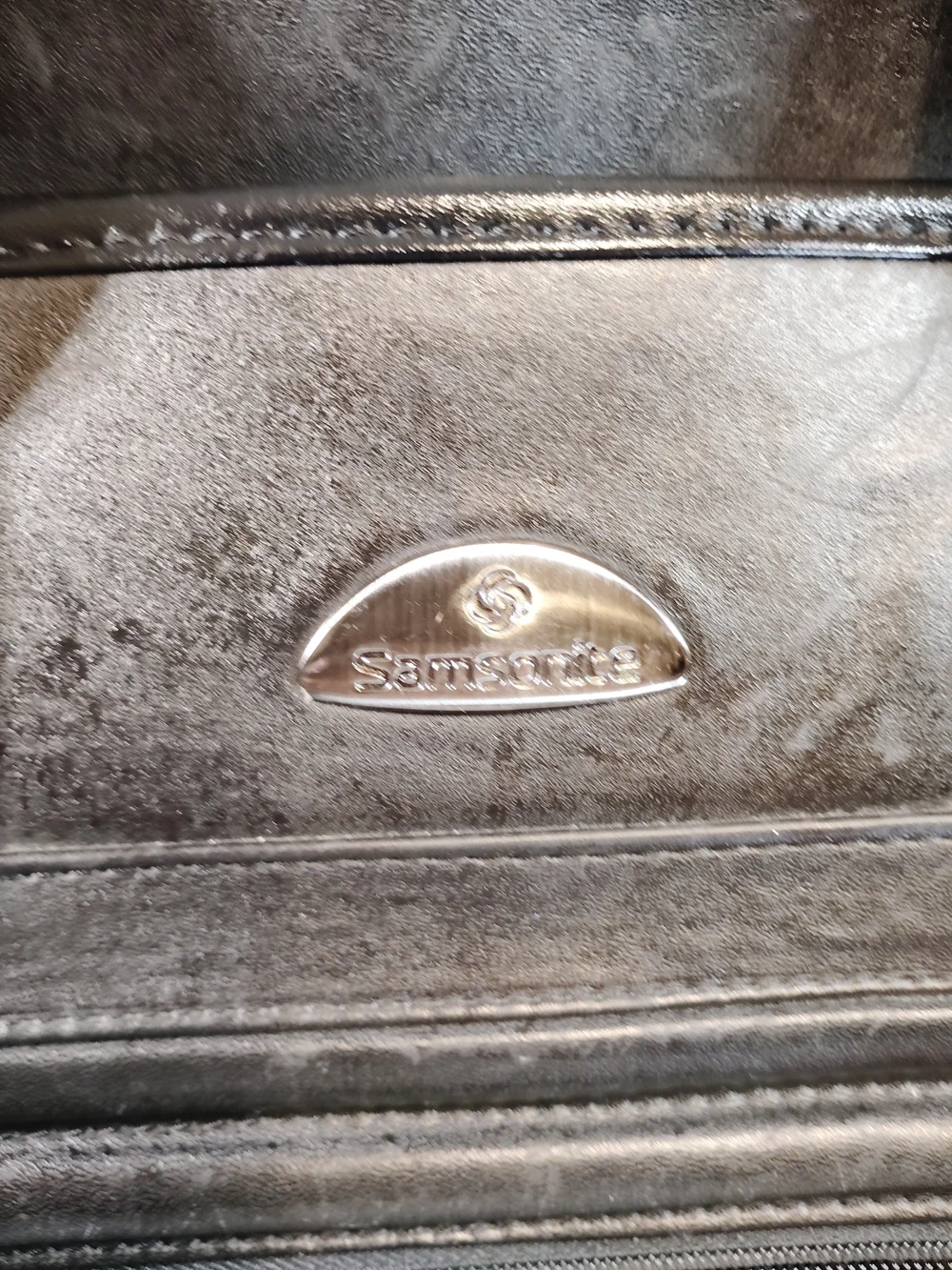 Samsonite Black Laptop Briefcase/Messenger /Travel Bag with Shoulder Strap